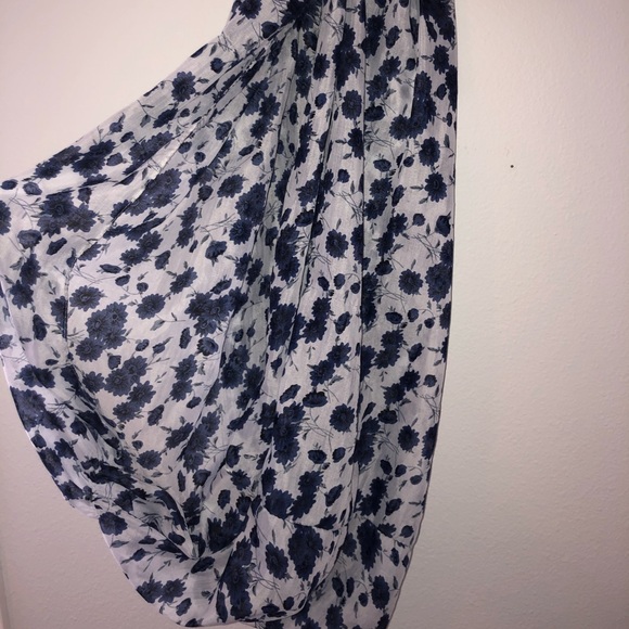 Scarf - Picture 2 of 2